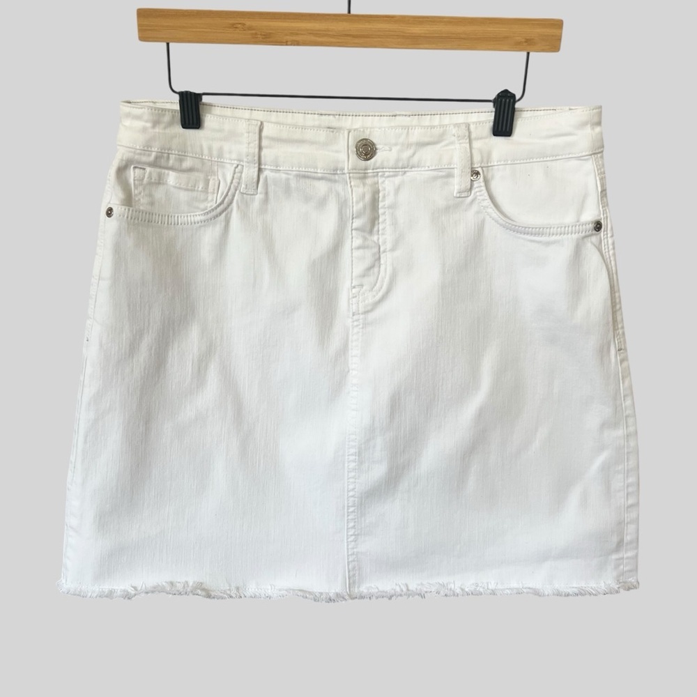 Tommy Bahama white Ella twirl Skirt